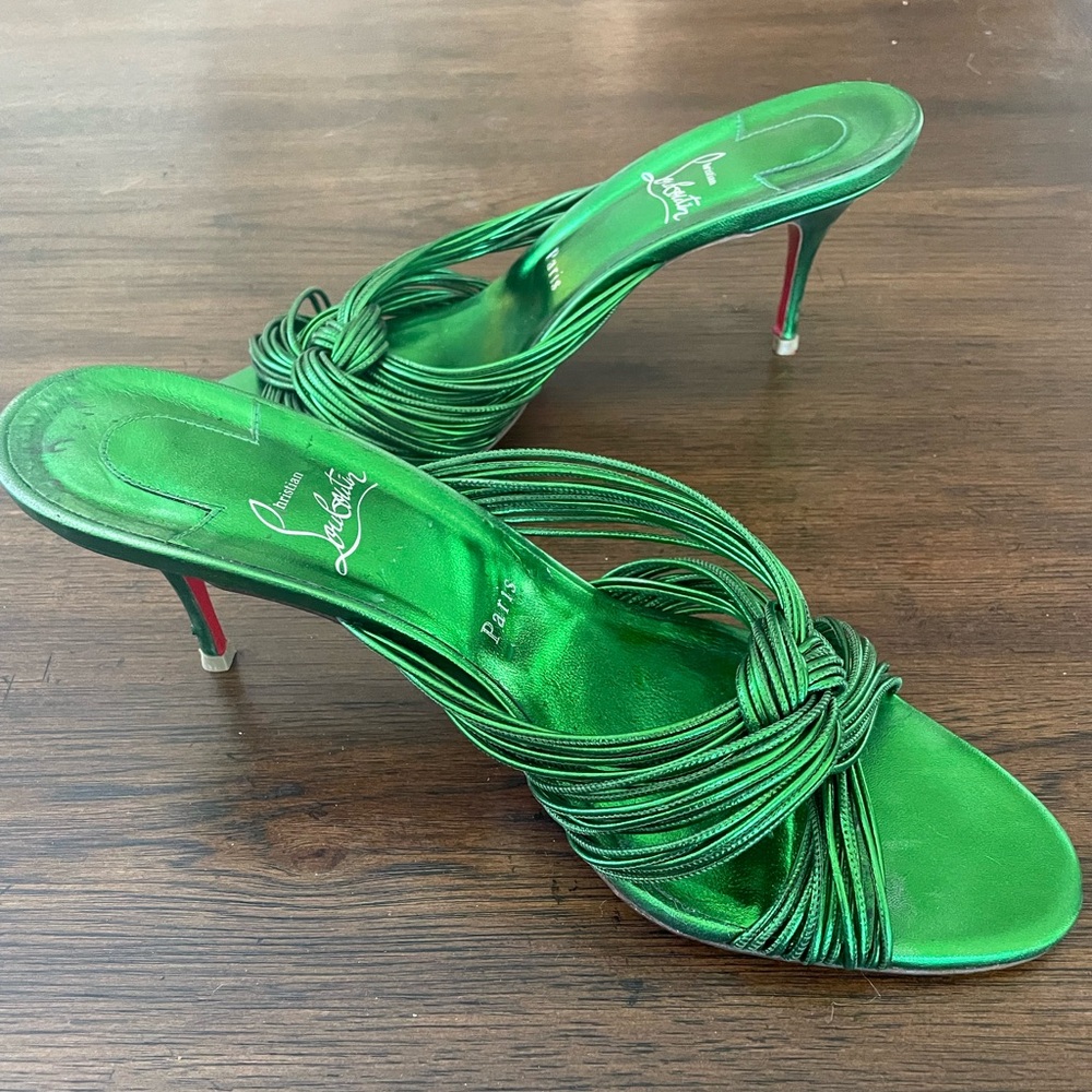 Christian Louboutin Multitaski 70 Green Backless Mule Kitten Heel Pump size 42